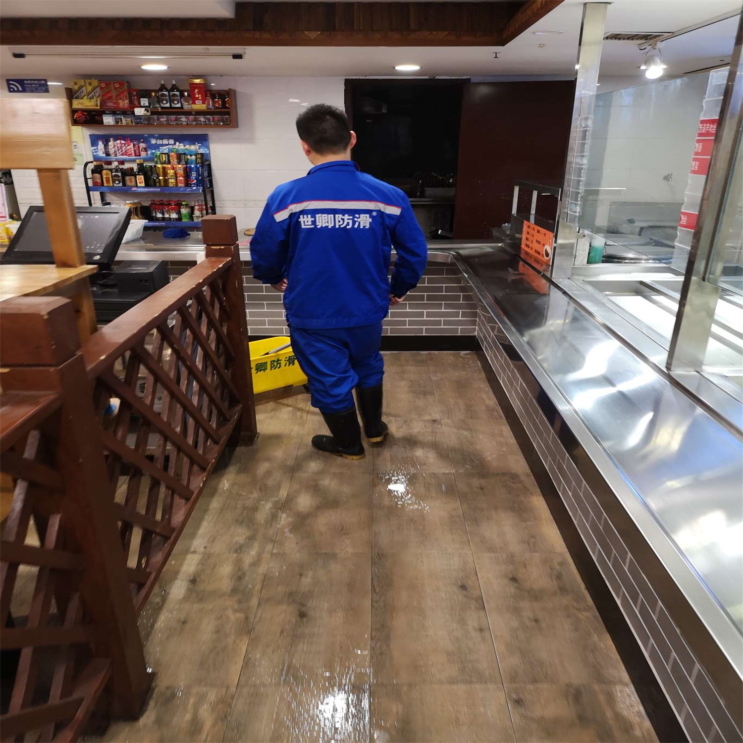 壹仟客食堂 防滑處理完成