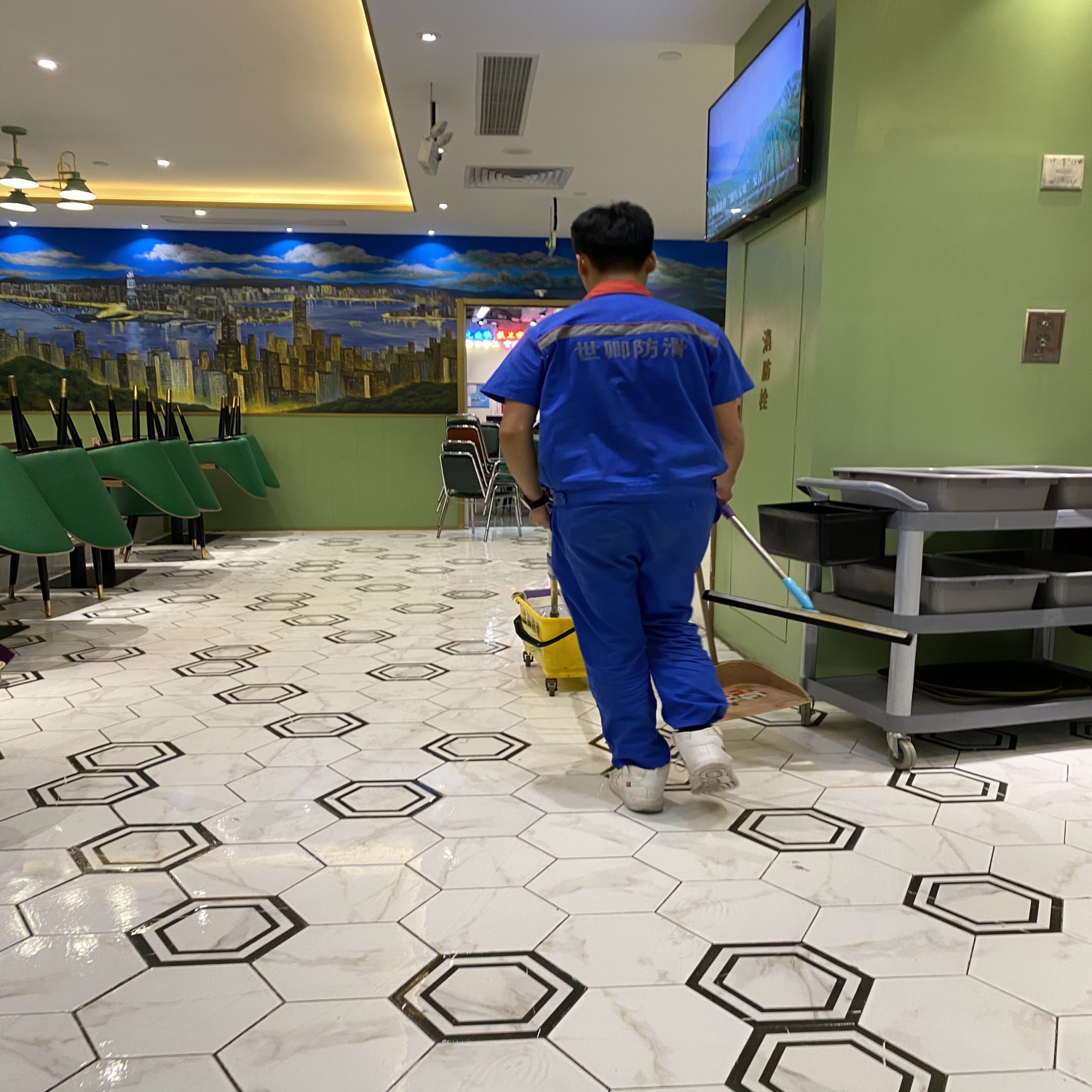 陳記燒鵝餐廳地面防滑處理工程