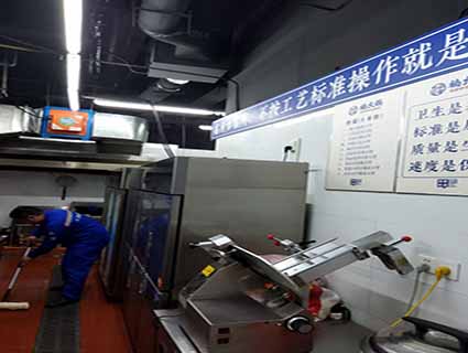 玻璃地面上用什么防滑